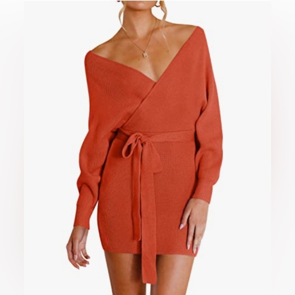 Zesica Dresses & Skirts - Zesica Batwing Long Sleeve Wrap Pullover Sweater Dress - SZ L - NWT